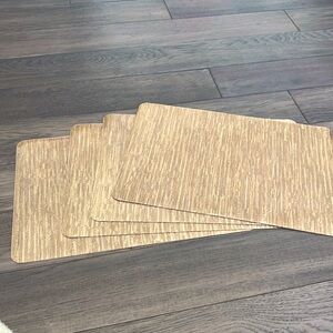 NEW! Everly Quinn vinyl like gold placemats
